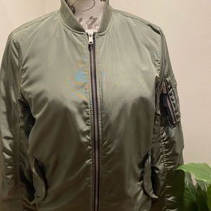 Boys 13-14 H&M Army Green utility puffer jacket.